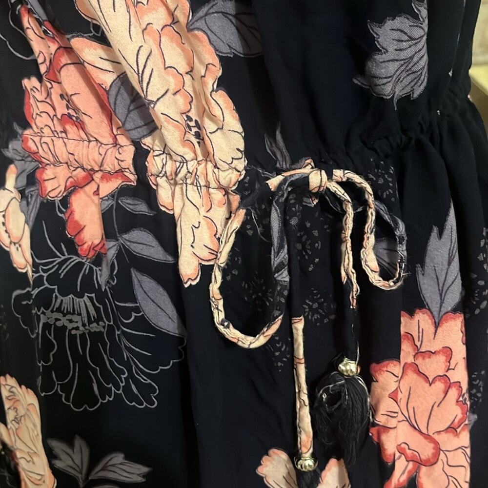 Gorgeous Off the shoulder floral dress Sz L - Picture 3 of 5